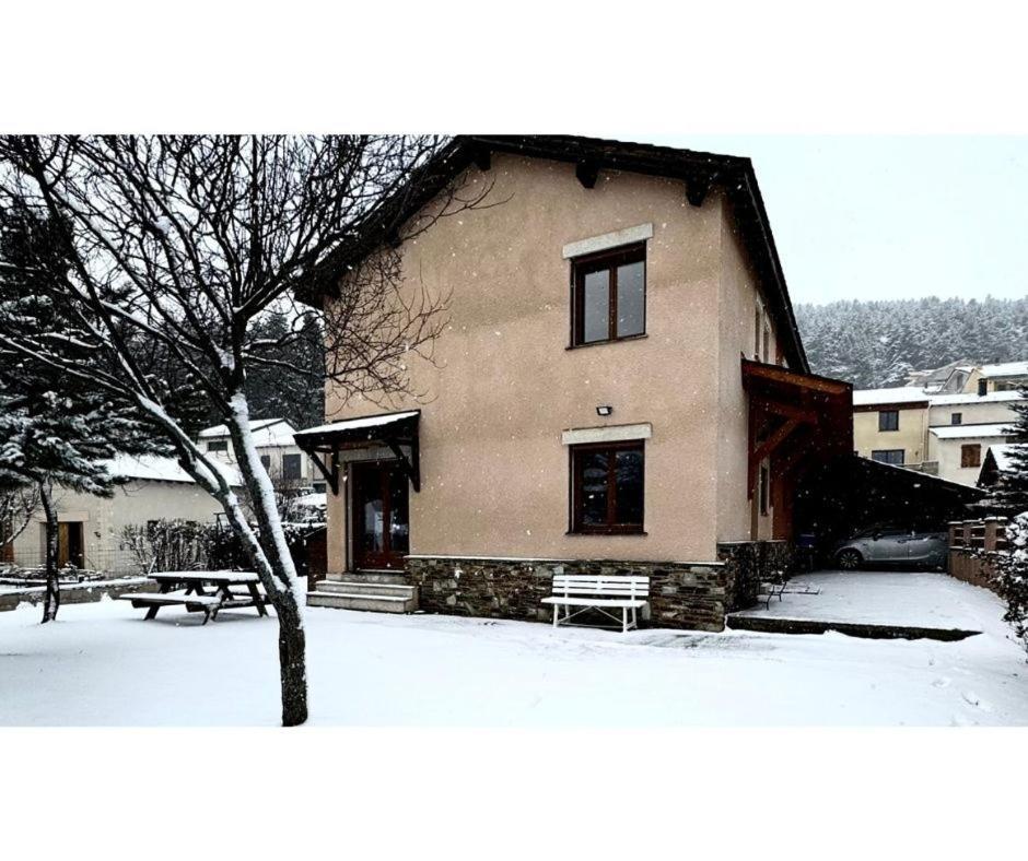 Formiguères La Granja - Maison Avec Cheminee, Jardin, Baby-Foot מראה חיצוני תמונה
